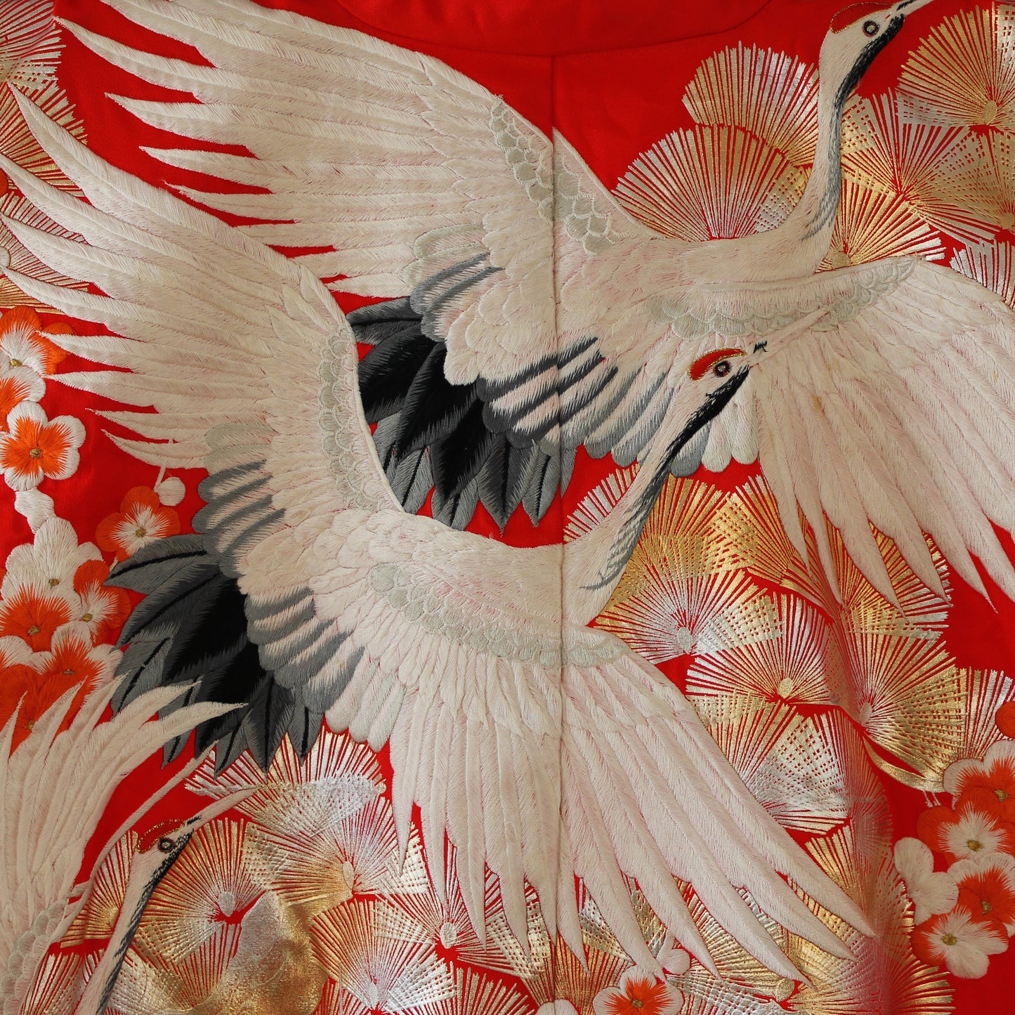 Kimono Uchikake Vermilion-Red FlyingCrane Plum Embroidery GoldLeaf SilverLeaf Japanese Traditional Clothing Japan